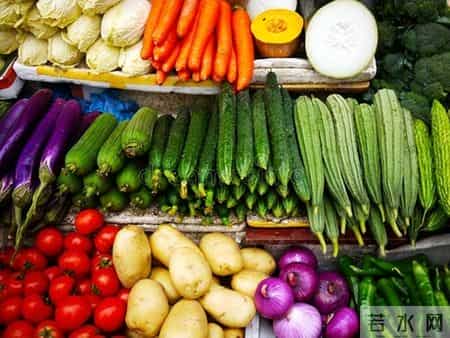 橙子再次被关注！医生发现：冠心病患者常吃橙子，或出现3种变化