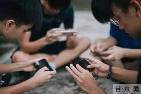 为什么现在的孩子那么沉迷手机？