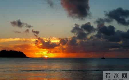 人老了才发现：钱不借三人，借了难收回