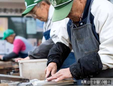 日本早已普及65岁退休，然而政策实施后，最终却被证明是失败的