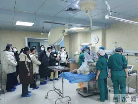 渭南市第一医院孕妇学校举办沉浸式新手爸妈实训课