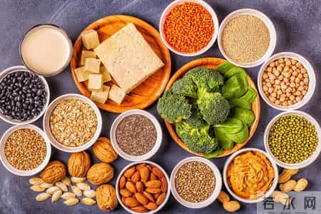 医生坦言：若是查出高血压，这3物马上停止食用，千万别害了自己