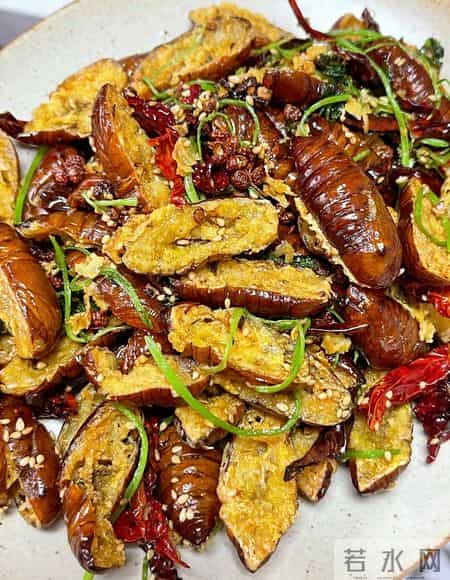 建议中老年：再省也要舍得吃这5样，补足蛋白，腿脚有劲精神足