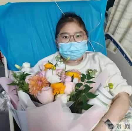 淄博花季女孩丁心萍去世，仅18岁，尖子班的学生，因手脚发黄确诊