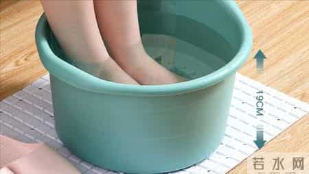 脚气总是反反复复？医生提醒：若发现脚气，日常谨记“3做4不做”