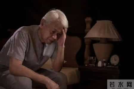 医生调查发现：高血压最危险的信号，不是头晕眼花，而是这4症状