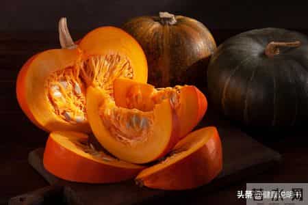 癌症最怕：9种“碱性食物”要常吃！激活免疫力，抵抗体内癌细胞