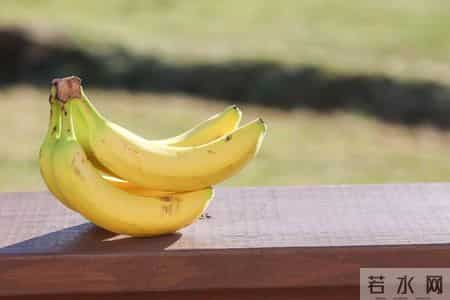 香蕉再次被关注！研究发现：高血脂常吃香蕉，不过半年或有5好处