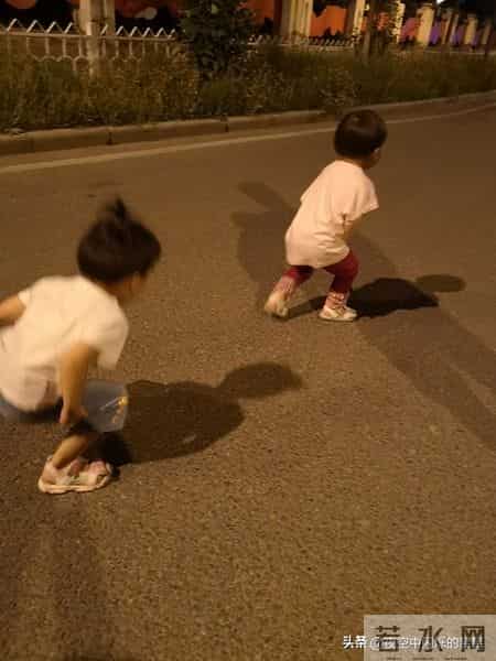 养娃路上这七种行为要不得，父母若能避开，孩子未来更有出息。