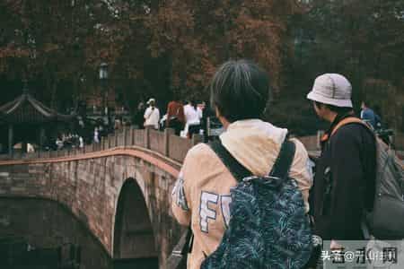 宁愿独居也不跟儿子同住，戳中老人心声：忍气吞声不如独自清净！