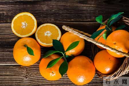 橙子再次被关注！医生发现：常吃橙子的冠心病患者 或出现4种变化