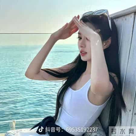 医生妻子为给助理做鼻子竟要取我的肋骨,我默默拨通电话,卫生委吗