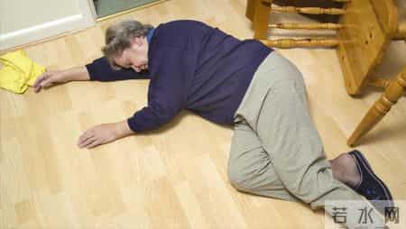 老年人太瘦有危害？专家呼吁65岁以上老人，体重最好保持在这个数