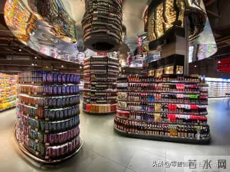 超市最大的内耗：“做事的人”被“不做事的人”评价