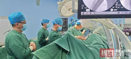 元旦坚守16年：竹溪县人民医院完成19台急诊手术，为生命护航无假日