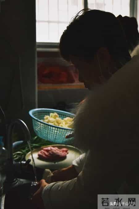 宁愿独居也不跟儿子同住，戳中老人心声：忍气吞声不如独自清净！