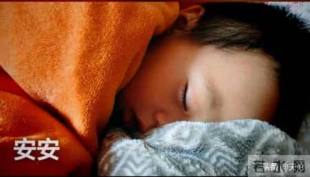 跨年夜的温暖一抱：一场幼儿园活动点燃的善意接力