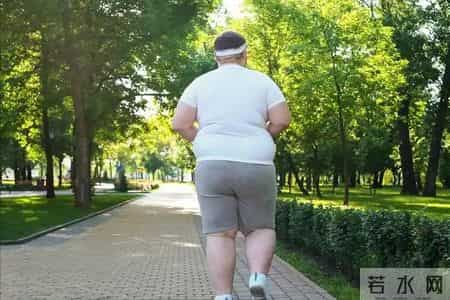 医生表示：老人经常走路锻炼，不出六个月时间，身体或有5大改变