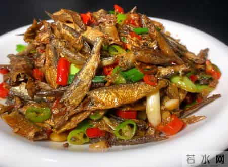 越来越多的人确诊骨癌！医生反复强调：3种食物，再香也要管住嘴