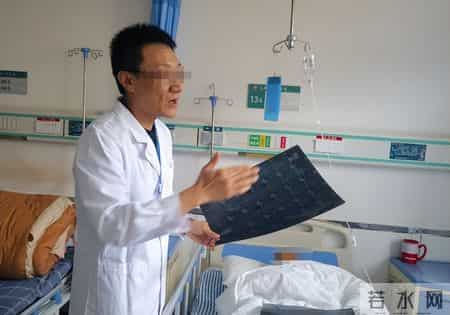 疼死了！新生儿被剪断手指紧急转院，暂不谈赔偿，家属发声太揪心