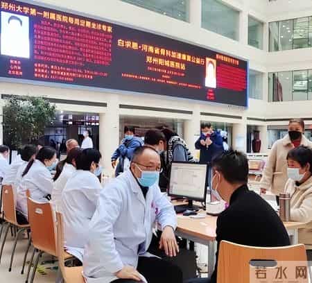 月入18个亿，每天接诊超过4万人，全球最大的医院竟然在中国