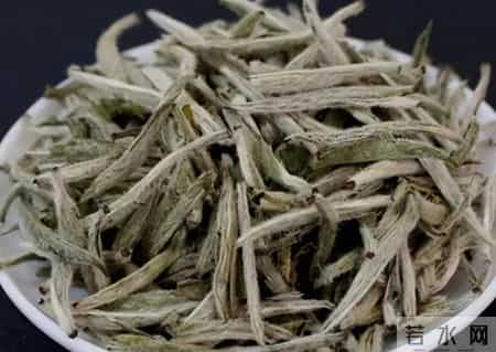 茶叶再次被关注！医生发现：高血脂患者常喝茶，或出现这些变化