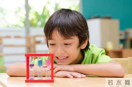 一夜恶化！儿科主任：5岁以下孩子发烧伴3个症状，务必连夜就诊！