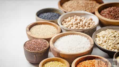 吃粗粮可以降血糖？医生坦言：3种粗粮不建议吃，劝告父母赶紧停