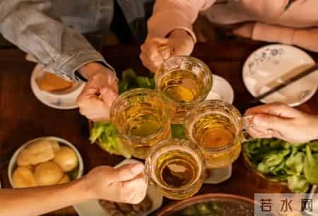 医生提醒：跟抑郁症患者一起吃饭，一定注意三件事，千万别忽视！