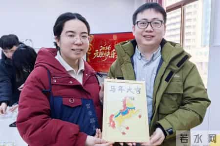 巧手绘新春 好孕伴安康——济南市第八人民医院（原莱钢医院）孕妇学校开展元旦DIY种子画活动