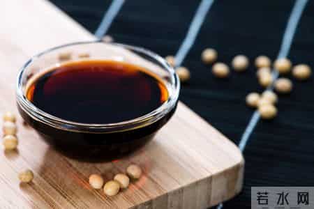 医生告诫：最能加重高血压的行为，不是喝酒！而是经常去吃这3样