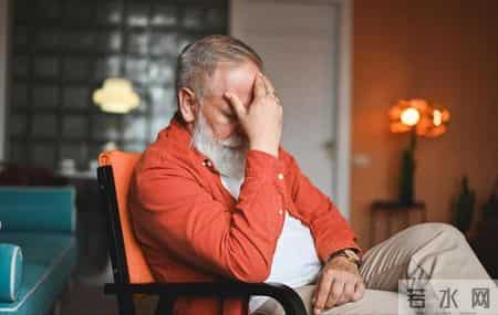 烟瘾再大也得戒！调查提醒：身体有这5种表现，最好把烟戒了