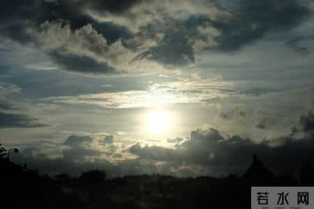 废掉一个家庭的“隐形杀手”：父亲多金，母亲多嘴，子女多才