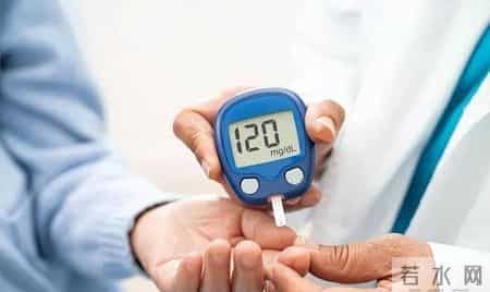 饭后半小时做对这件事，血糖能降45%！医生提醒：比吃药还关键！