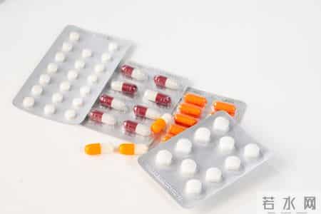 长期服用这两类药，或悄悄拖垮免疫系统！很多人还在天天吃！