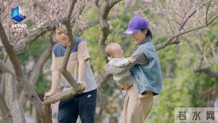 90后怎样为人父母，纪录片《自从有了你》讲新手爸妈的爱与痛