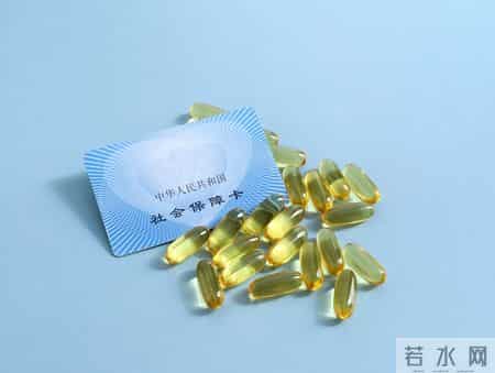 没工作自己交社保，月缴1600压力大？教你一招少交钱多领养老金