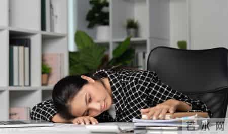 研究发现：不吃花生和鸡蛋的人，胆固醇马上就降低了？真的吗