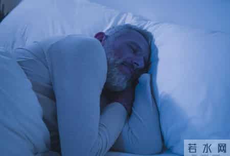 10点睡觉被推翻了？医生提醒：过了60岁，睡觉尽量要做到这7点