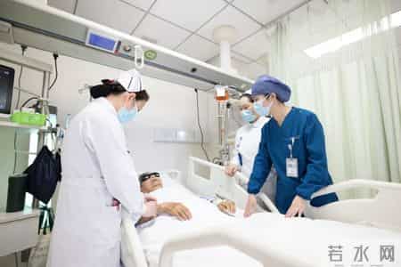 以专业焕新照护 以初心守护健康——第七人民医院开展免陪照护服务