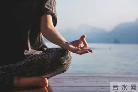 多名医生发现：冠心病抢救过来的人，基本都有这些共性，要谨记