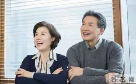 65岁富婆征婚：送你一套房养老！但必须满足我4个条件，缺一不可