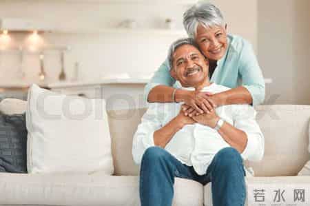 有女儿的父母，晚年千万别犯这3个错