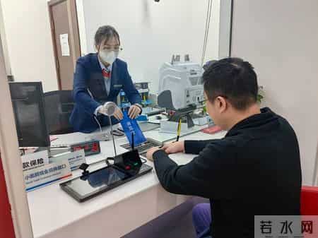 银行总行干了十五年，为啥突然辞职？这三样东西比稳定更重要