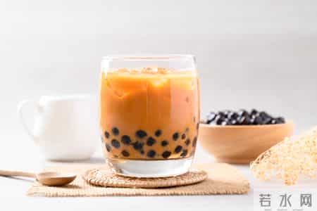 经常吃花生，对血管有利还是有弊？医生：保护血管，请远离3物