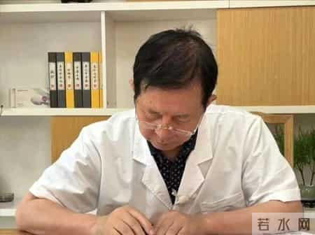 告别10个近视孩子6个矮，睡前1个小动作，孩子视力好，还不爱生病