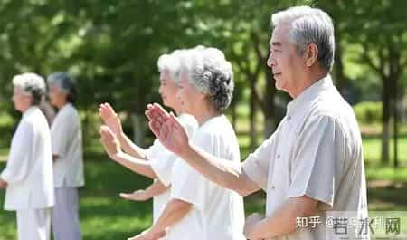 多部委推动适老化智能改造，两系统成社区标配