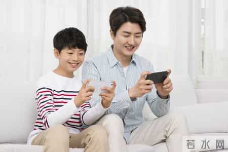 孩子沉迷游戏？这3句话，比“别玩了”管用100倍