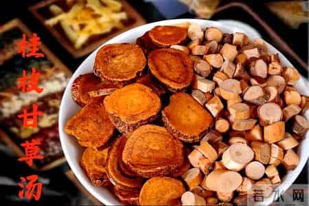 60岁老人因心衰加重离世，医生苦劝：冬季吃美托洛尔，牢记这几点