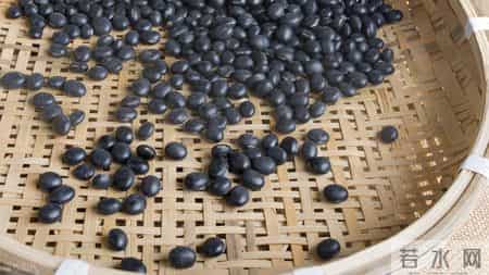 海带是血液净化剂？医生推荐：不想血液越来越粘稠，4物多吃